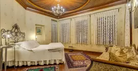 Kauçuk Hotel | Antalya - Muratpaşa - Güzeloba Mahallesi