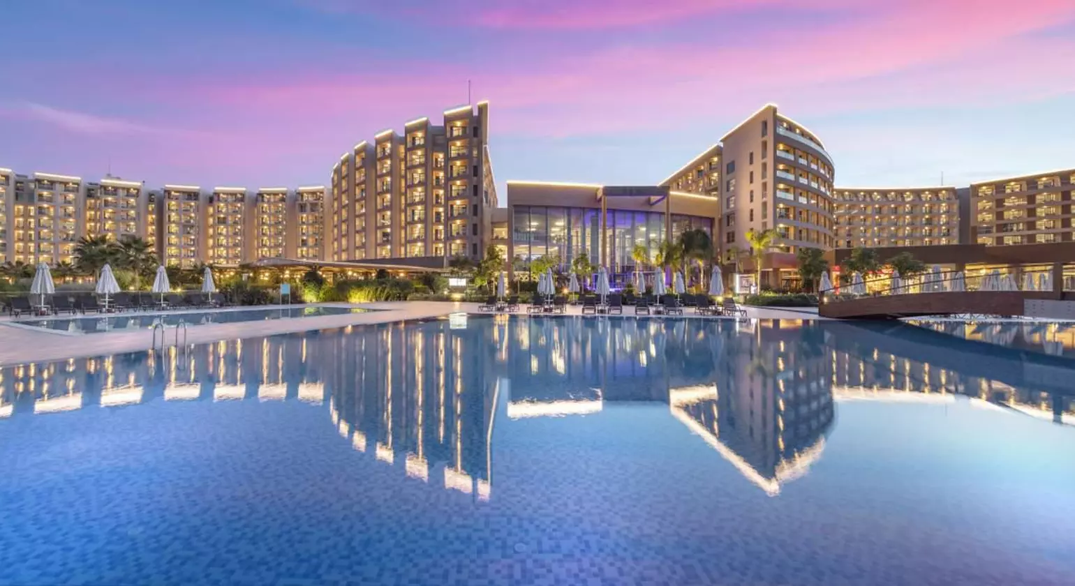 Elexus Hotel Resort & Spa