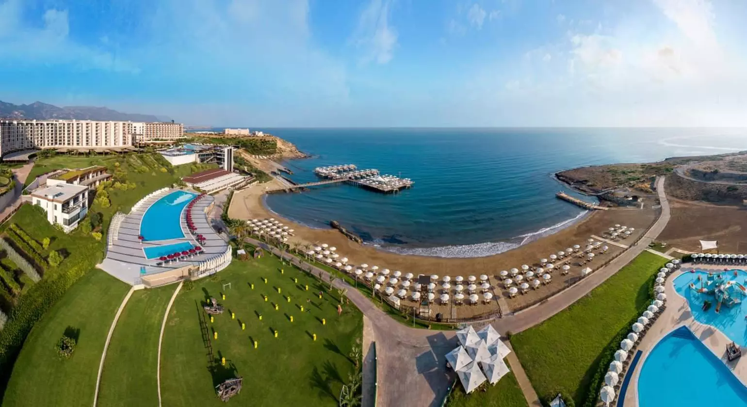 Elexus Hotel Resort & Spa