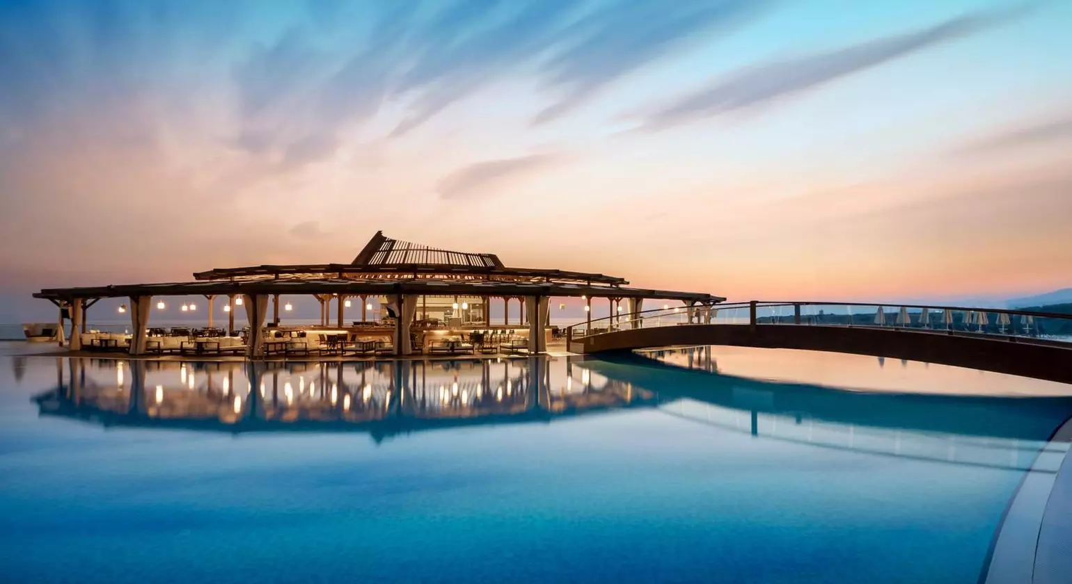 Elexus Hotel Resort & Spa