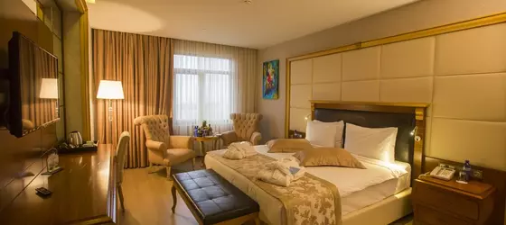 Wyndham Batumi | Acara - Batumi - Eski Bulvar