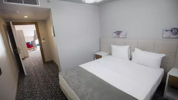 Royal İnci Airport Hotel |  Istanbul  - Küçükçekmece