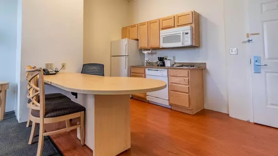 Quality Inn & Suites Denver South Park Meadows Area | Kolorado - Denver (ve civarı) - Englewood