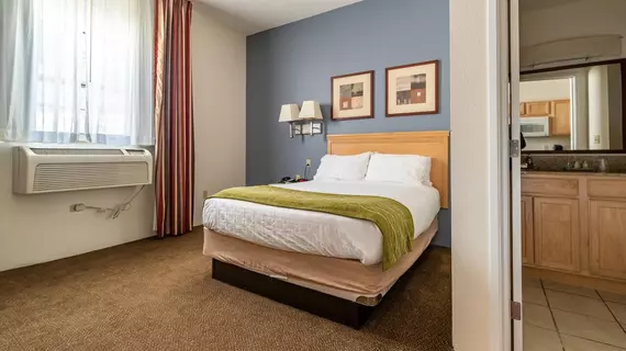 Quality Inn & Suites Denver South Park Meadows Area | Kolorado - Denver (ve civarı) - Englewood