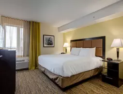 Park Inn by Radisson, Calgary Airport North, AB | Alberta - Calgary (ve civarı) - Calgary