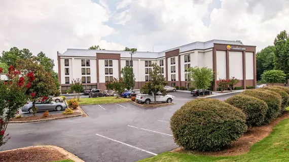 Comfort Inn Greenville - Haywood Mall | Güney Karolayna - Greenville - Spartanburg (ve civarı) - Greenville