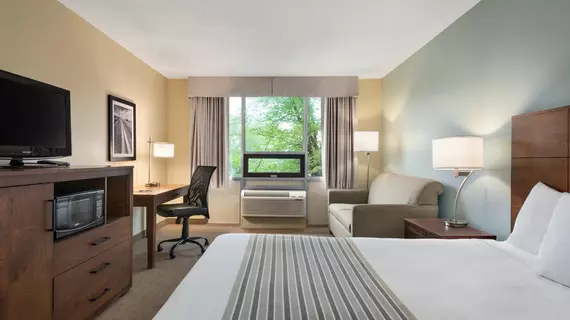 Travelodge by Wyndham Sydney | Nova Scotia - Sydney