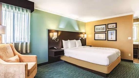 La Quinta by Wyndham San Francisco Airport West | Kaliforniya - San Fransisko (ve civarı) - Millbrae