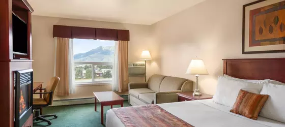 Grande Cache Inn & Suites | Alberta - Grande Cache