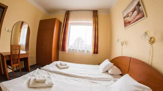 Homoky Hotels Bestline Hotel | Pest County - Budapeşte (ve civarı) - Soroksar