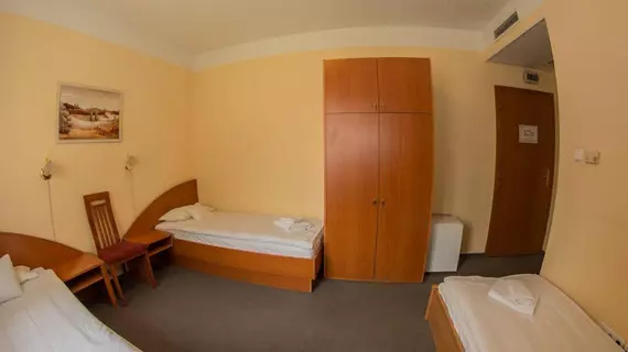 Homoky Hotels Bestline Hotel | Pest County - Budapeşte (ve civarı) - Soroksar