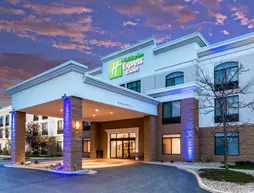 Holiday Inn Express & Suites Cedar Falls - Waterloo | Iowa - Waterloo (ve civarı) - Cedar Falls