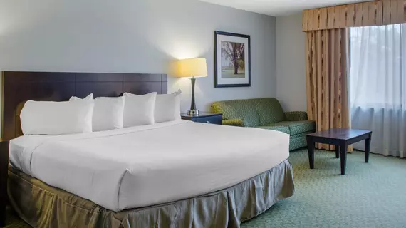 Ramada by Wyndham Shreveport Airport | Louisiana - Bossier Parish - Shreveport (ve civarı) - Shreveport