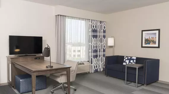 Hampton Inn & Suites Indianapolis-Keystone, IN | Indiana - Indianapolis (ve civarı) - Indianapolis