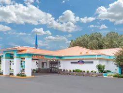 Howard Johnson by Wyndham Ocala FL | Florida - Ocala (ve çevresi) - Ocala