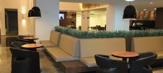 Hilton Garden Inn Goiânia | Merkez - West Region - Goias (eyaleti) - Goiania (ve civarı) - Goiania - Marista