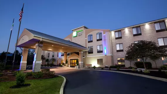 Holiday Inn Express Plymouth | Indiana - South Bend (ve civarı) - Plymouth