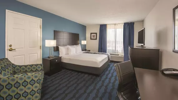 La Quinta by Wyndham St. Louis Airport-Riverport | Missouri - St. Louis (ve civarı) - Maryland Heights