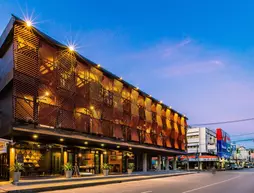 Srisuksant Square | Krabi İli - Krabi - Krabi Kent Merkezi