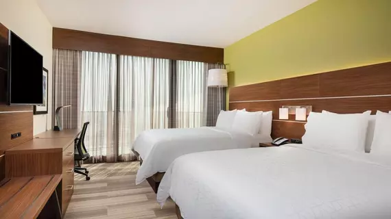 Holiday Inn Express & Suites Santa Ana - Orange County | Kaliforniya - Orange County - Santa Ana