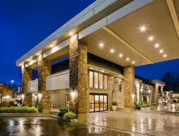 Best Western Plus Burnaby Hotel | Britanya Kolombiyası - Vancouver (ve civarı) - Burnaby