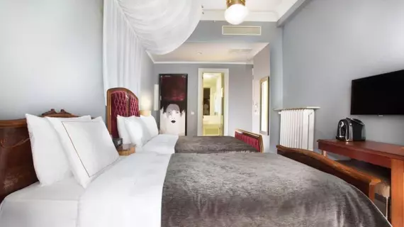 Walton Hotels Taksim |  Istanbul  - Beyoğlu - Pera